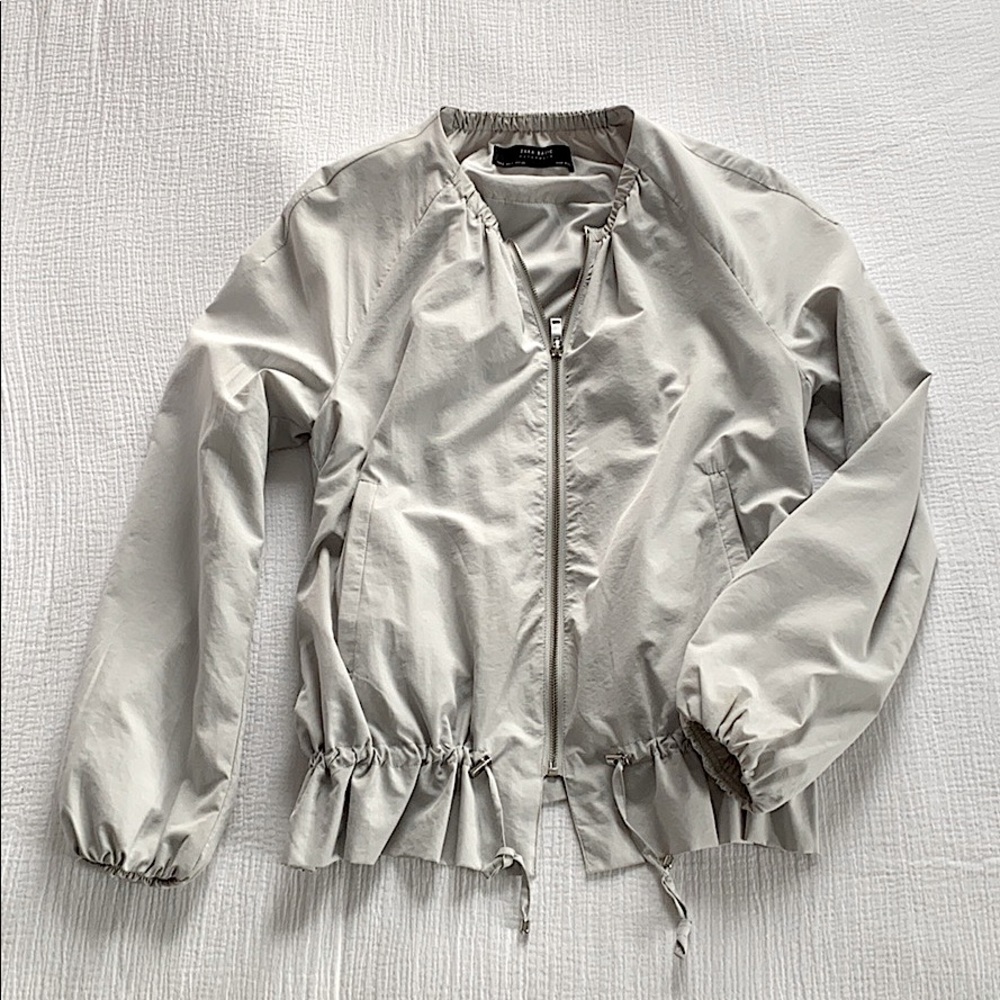 Zara Basic Lightweight Drawstring Hem Bomber! - image 1